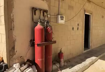 مصنع للبيع