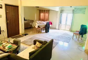 شقق للبيع - 3 غرف - بالدور 5