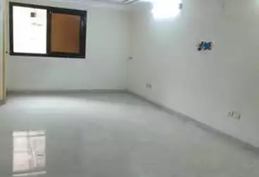 Apartments For sale - 3 rooms - floor 2