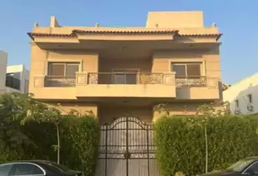 Villas For sale - 6 rooms