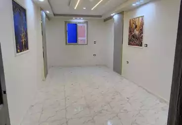 Apartments For sale - 2 rooms - floor 8