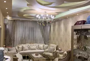 Furnished Apartment For sale - 3 rooms - floor 9