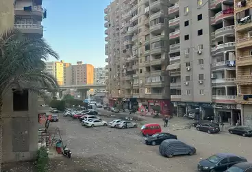 Apartments For sale - 3 rooms - floor 2