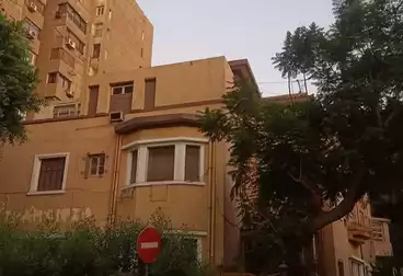 فلل للإيجار - 9 غرف