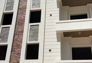 Apartments For sale - 3 rooms - floor 4