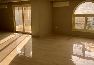 Apartments For rent - 3 rooms - floor 3