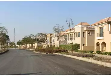 Villas For sale - 5 rooms