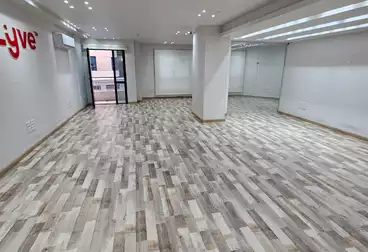 Corporate Branch For rent - 8 rooms - floor 1