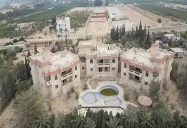 Villas For sale - 7 rooms