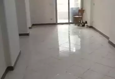 Apartments For sale - 3 rooms - floor 5