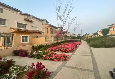 Villas For sale - 5 rooms