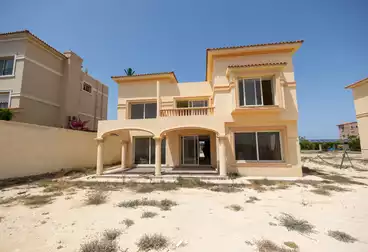 Villas For sale - 5 rooms