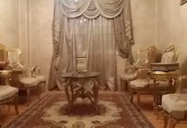 House / Home For sale - 18 rooms