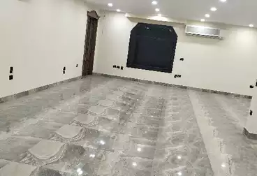 إداري للإيجار