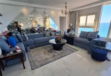 Apartments For sale - 3 rooms - floor 1