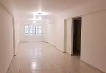 Apartments For rent - 3 rooms - floor 4