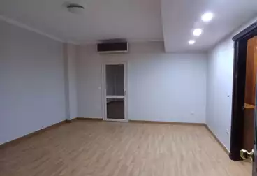 Apartment with Garden For sale - 3 rooms - floor 0