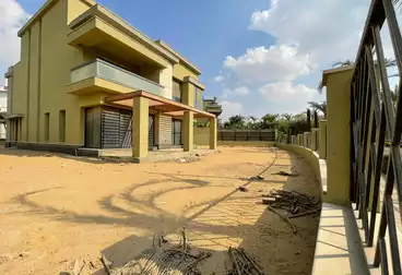 Villas For sale - 4 rooms