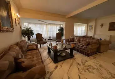 Apartments For sale - 4 rooms - floor 2