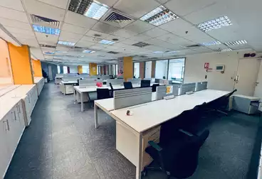 Administrative For rent - 8 rooms - floor 2