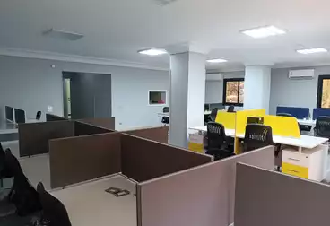 إداري للإيجار - 6 غرف - بالدور 5