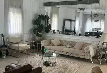 فيلا منفصلة للبيع - 3 غرف