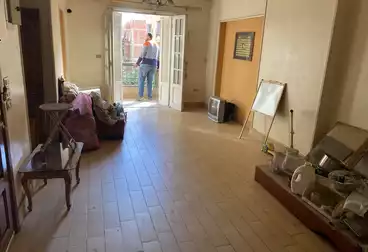 Apartments For sale - 2 rooms - floor 2