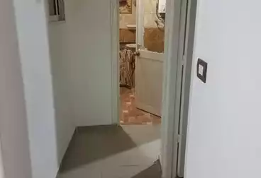 Apartments For sale - 2 rooms - floor 6