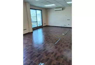 Offices For rent - 3 rooms - floor 3