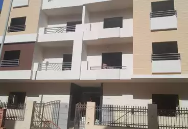 Apartments For sale - 3 rooms - floor 2