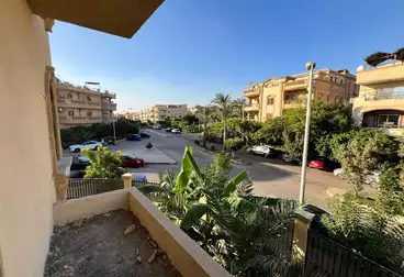 Apartments For sale - 4 rooms - floor 2