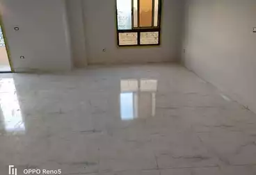 Apartments For sale - 3 rooms - floor 1