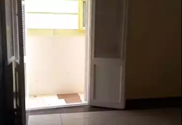 Apartments For sale - 2 rooms - floor 1