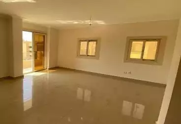 مكاتب للإيجار - 3 غرف - بالدور 1