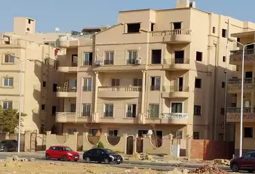 عقارات للبيع - 3 غرف - بالدور 4
