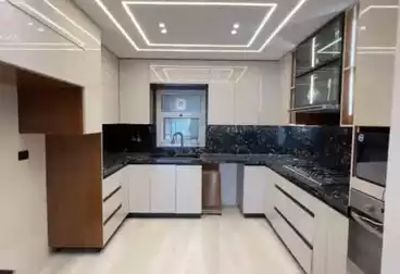 Apartment with Garden For sale - 2 rooms - floor 0