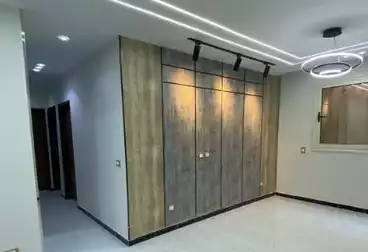 Apartments For sale - 3 rooms - floor 3