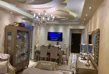 Furnished Apartment For sale - 3 rooms - floor 9