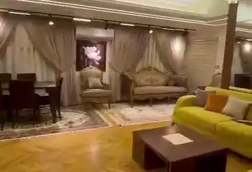 Furnished Apartment For sale - 3 rooms - floor 10