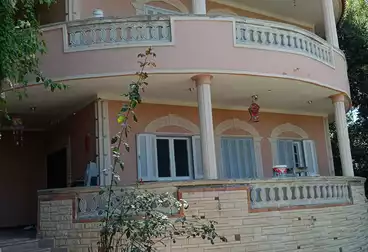 Separate Villa For sale - 6 rooms