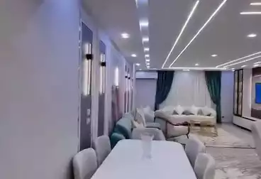 Furnished Apartment For sale - 3 rooms - floor 9