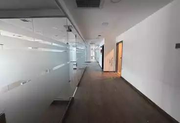 Administrative For rent - 4 rooms - floor 4
