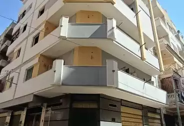 House / Home For sale - 4 rooms