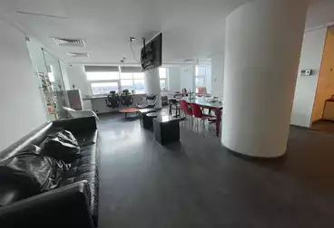 Administrative For rent - 4 rooms - floor 2