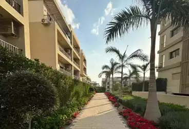 Apartment with Garden For sale - 3 rooms - floor 0