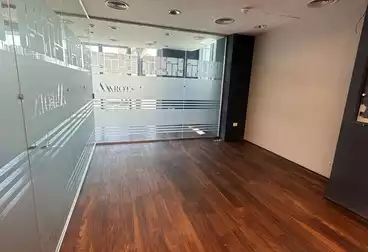 Administrative For rent - 3 rooms - floor 1