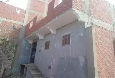 House / Home For sale - 3 rooms