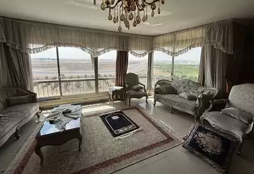 Apartments For sale - 3 rooms - floor 4