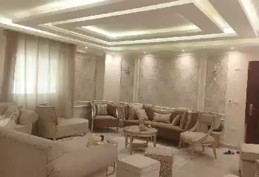 Apartment with Garden For sale - 3 rooms - floor 1