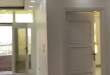 Apartments For sale - 3 rooms - floor 9